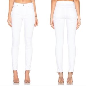 7 For All Mankind White High Rise Skinny Jean Size 28